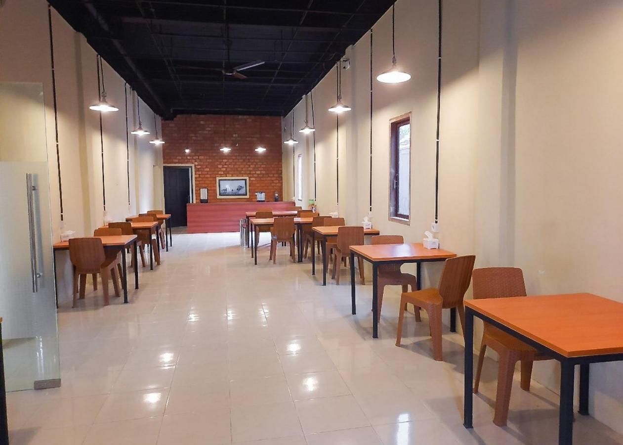 Hotel Reddoorz Syariah Near Transmart Jambi 2 à Palmerah Extérieur photo